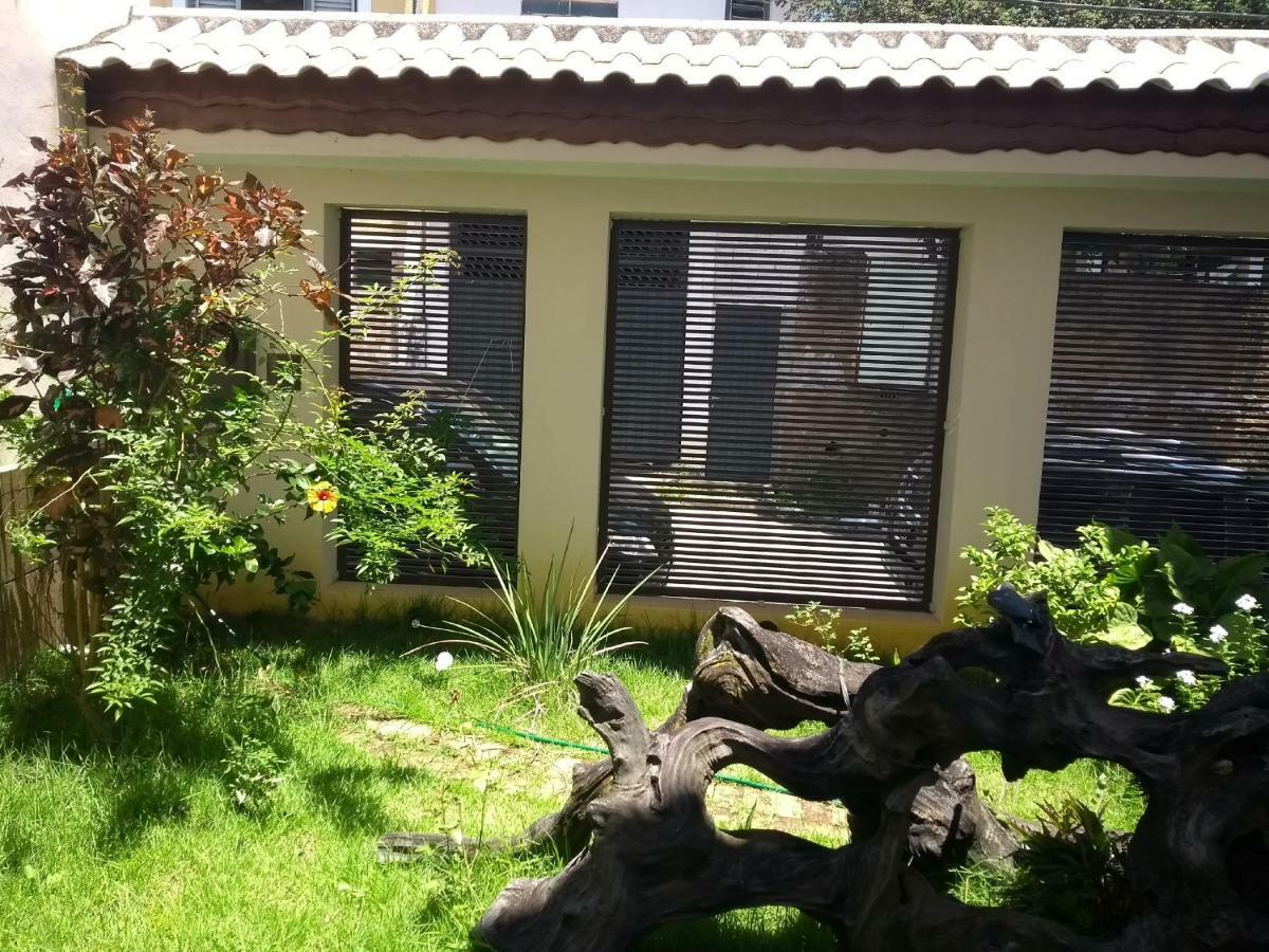 Pousada Deus E Fiel Cachoeira Paulista Exteriör bild